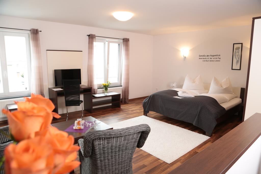 Hotel Am Marktplatz Gangkofen Pokój zdjęcie