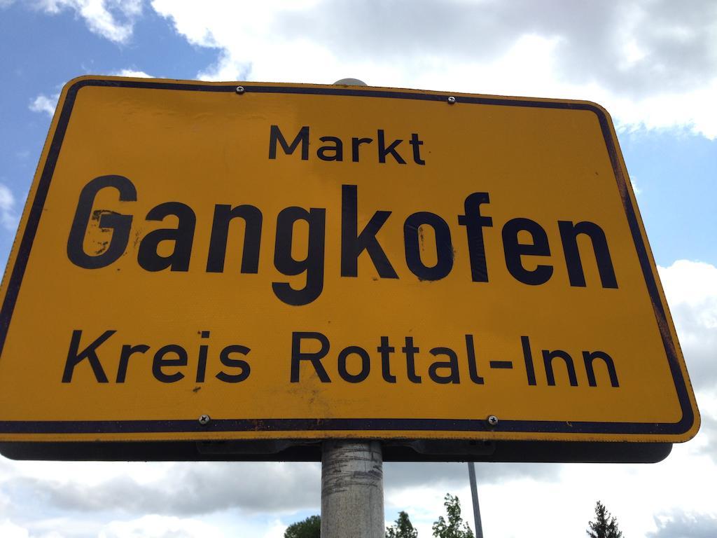 Hotel Am Marktplatz Gangkofen Zewnętrze zdjęcie